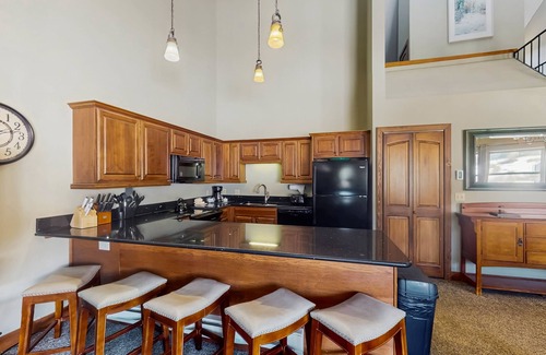 Four O'Clock Condo | Ski-in/out condo with pool, hot tub - steps to Snowflake Lift