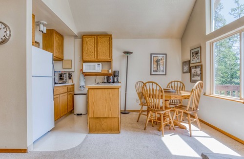 Government Camp House | Ski-in/out dog-friendly home with deck, wood fireplace, grill & partial mtn view