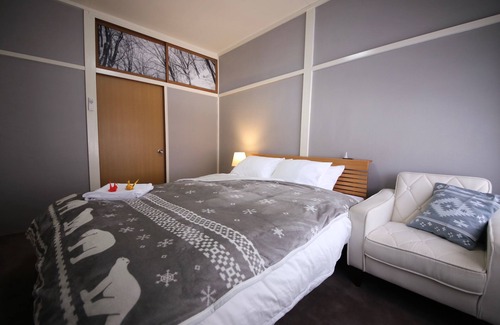 Iiyama House | Ski-in/out Self-catering Lodge, Togari Onsen, Iiyama 貸別荘 飯山市戸狩温泉