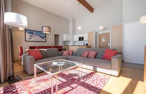 Arc-1800 Apartment | Ski-in/ski-out & foot of the slopes, 5th floor, view ski slopes, fitness, swimming pool, sauna