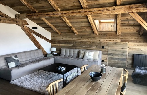 Montalbert Apartment | Ski-in/ski-out, in the heart of the resort, superb apartment for 6/8 people in Montalbert