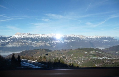 Prapoutel Apartment | Ski-in/Ski-out 2-Room Apartment – Sleeps 5 – Mountain Views – Fully Equipped