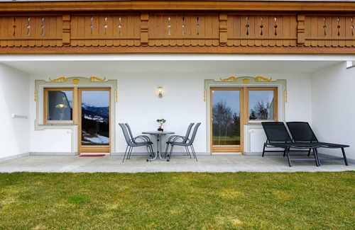 Maranza Apartment | Ski-In /Ski-Out Apartment with Patio, Sauna, & Jacuzzi; Pets Allowed, Parking Available