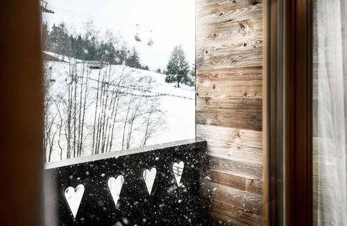 Badia Condo | Ski in ski out apartment