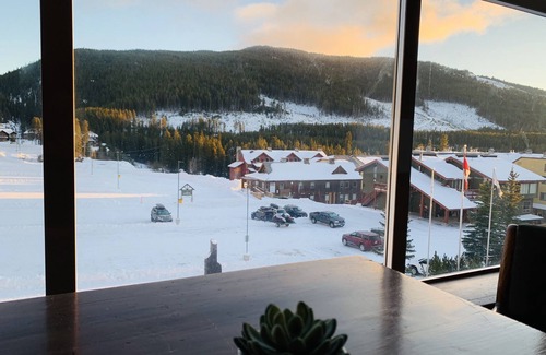 Okanagan-Similkameen Condo | SKI-IN SKI-OUT APEX INN LOFT SUITE - APEX 401