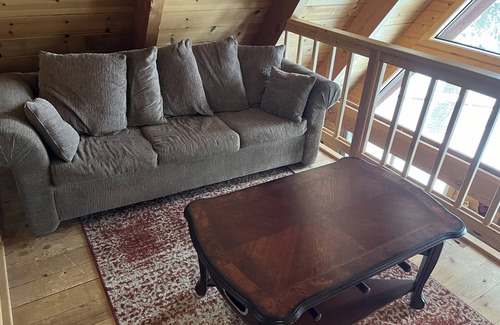 Bear Valley Ski Chalet | ☀️⛱️Ski In / Ski Out at 7300 Feet!🌺