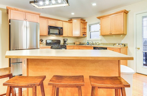 Bridgton Condo | Ski-In/Ski-Out Condo at Pleasant Mountain!