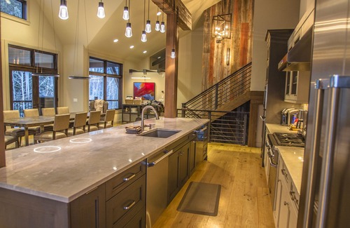 Peak 8 House | Ski-in/Ski-Out Meadows Lane Retreat - Newly Built with Elevator