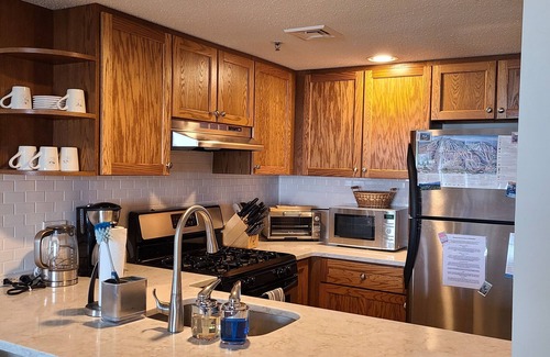 Ludlow Condo | Ski In/Ski Out Winterplace 2BR+Loft W/Fireplace, Hot Tub and Pool Access