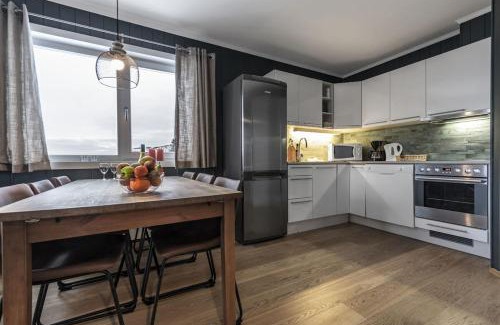 Hemsedal Apartment | Ski in-Ski out with Sauna and Modern Mountain Comfort