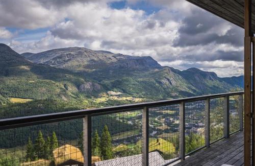 Hemsedal Apartment | Ski in-Ski out with Sauna and Modern Mountain Comfort