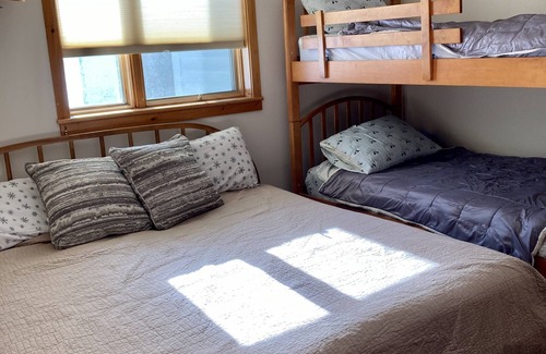 Carrabassett Valley Condo | Ski in/Ski Out at Sugarloaf