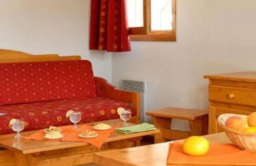 Le Devoluy Apartment | Ski in winter, hike in summer in Superdevoluy for 4/6 people