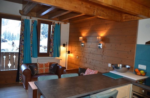 Les Prodains Apartment | Ski to door self-catering duplex apartment with optional hotel facilities