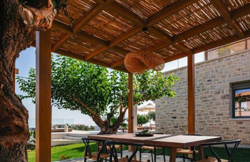 Dramia Villa | Skianos Villa