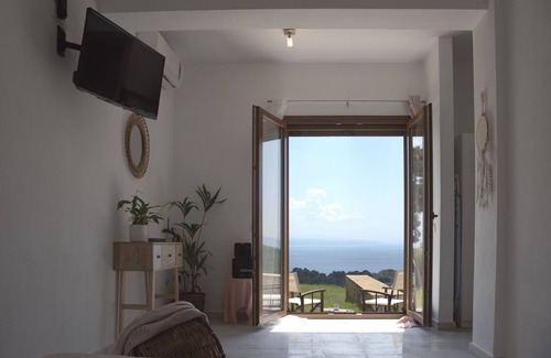 Agia Paraskevi Villa | Skiathea Villas, a luxury complex of Villas