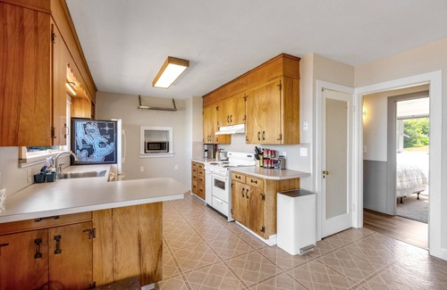 Tulalip House | Skiou Point Beach House | Waterfront, dog-friendly home with amazing view, beach