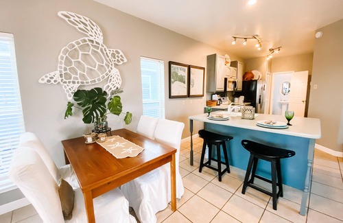 Alligator Point House | Skipper-extends from Beach Front to Harbor with Kayaks, Pickleball & Dock