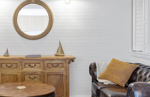Lemon Tree Passage House | Skippers Landing- On the water with private jetty