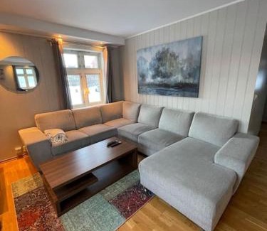 Narvik Apartment | Skjomtind - Modern apartment with free parking