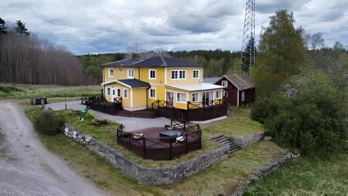 Morlunda Villa | Skräpplinge gård