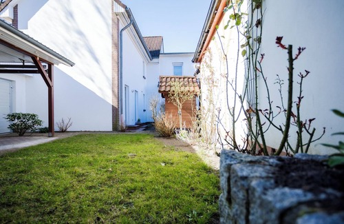 Damgarten House | Sky and horizon - multi-generation house with water access near the Baltic Sea
