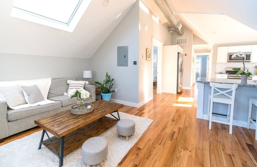 Prospect Hill Apartment | Sky Blue: Spacious, Close to Yale & Downtown New Haven!