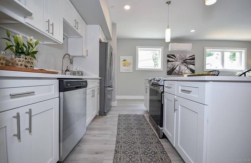 Old Orchard Beach Condo | Sky Deck Penthouse Condo, Walk to Beach and Pier