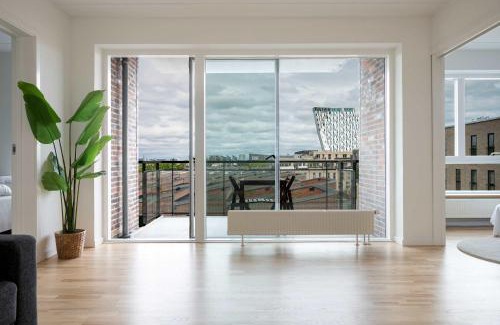 Amager Apartment | Sky High Ammersee Views