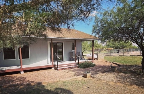 Sierra Vista Southeast Cottage | Sky Island Escape- with Mountain View