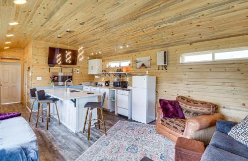 Polson House | Skydance Cabin in Polson, 5 Mi to Flathead Lake!