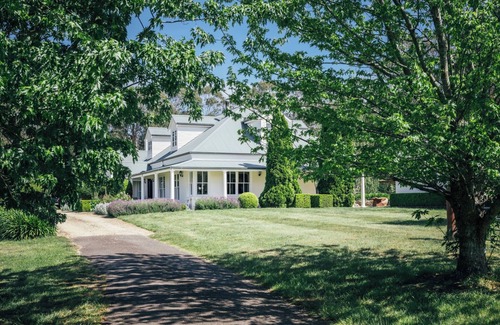 Exeter House | Skyfall - Country estate, a family and entertaining paradise.