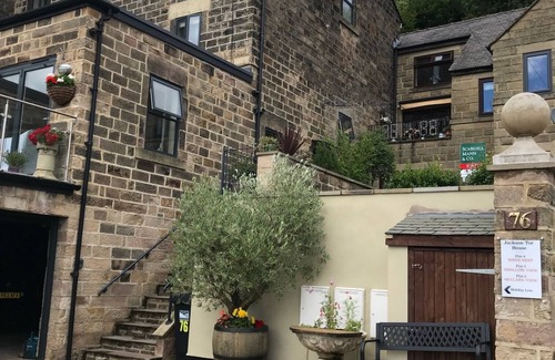 Matlock Apartment | Skylark View, Family getaway with Amazing Views