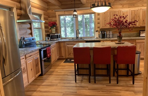 Alta House | Skyline Cabin - 3 Story Log Cabin in the Sierras