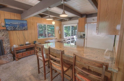 Country Club Estates House | Skyline Divine-Near Hiking, Pet Friendly (COH0885)