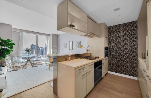 Chinatown House | Skyline Oasis: 3M Dollars Penthouse with Iconic Views