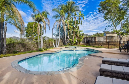 Vista House | Skyline Ocean View Estate w/pool & hot tub