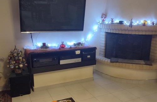 Kalyvia Thorikou Apartment | Skyline Serenity