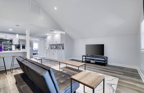 Old Forge House | SkyView in Old Forge