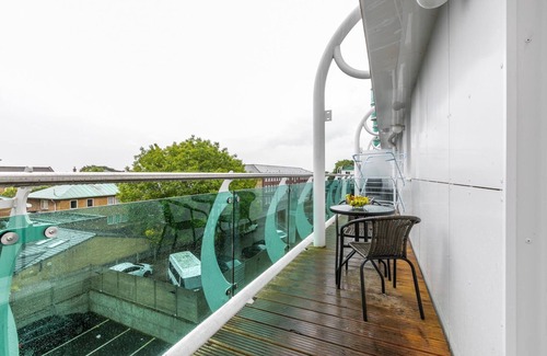 Grange Apartment | Skyvillion 2bed Enfield Flat W balcony - Parking
