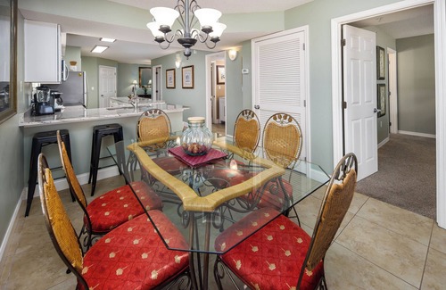 Fort Walton Beach Condo | SL 305: Breezy Palms - Your Dream Beachfront View Is Just a Step Away!