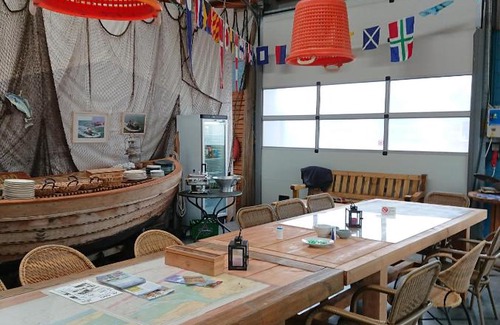 Lauwersoog Bed & Breakfast | Slaaphuisjes LauwersmeerPlezier!