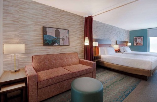 University Hotel | Sleek and Sustainable Suite Close to Downtown Waco
