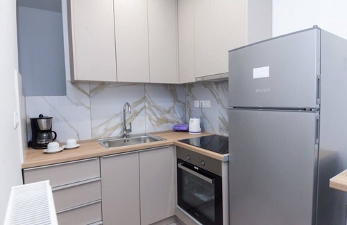 Ilisia Apartment | Sleek & Stylish Brand-New Apartment Near Megaro Mousikis