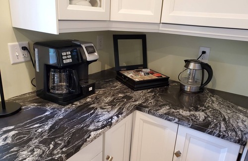 Indianapolis House | Sleep 12 in Chic Home Near Downtown, State Fair Grounds and Newfields Art Museum