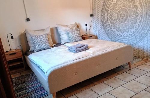 Neustadt a. Main Apartment | SLEEP&CHILL - ruhige Übernachtung mit Main-Blick
