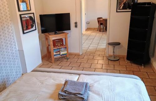 Neustadt a. Main Apartment | SLEEP&CHILL - ruhige Übernachtung mit Main-Blick