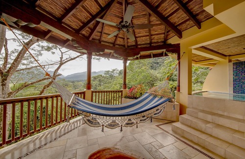 Good Living Camp Resort | Sleeping Giant Rainforest Lodge