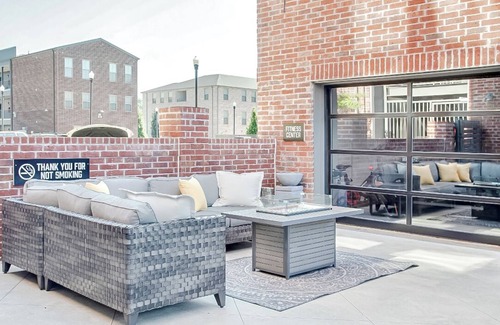 North Little Rock Apartment | Sleepover: Blissful 1BD/1BA + Gym - Little Rock