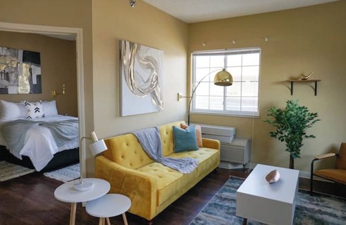 Wichita Apartment | Sleepover: Spacious 1BD/1BA - Downtown Wichita